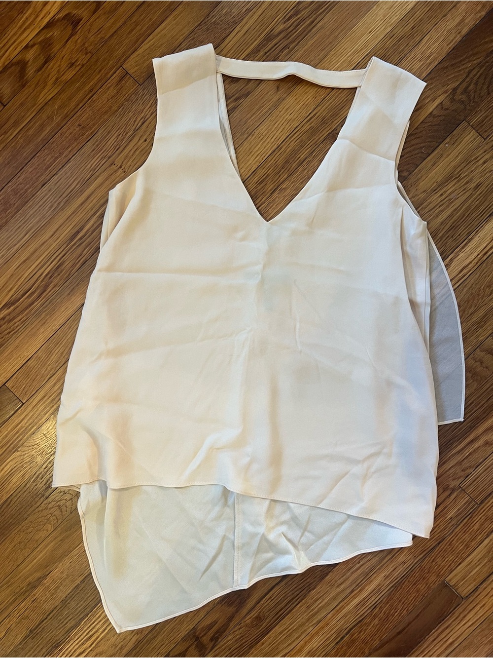 BCBGMaxazria Sleeveless V-Neck Cream Layered Women's Top